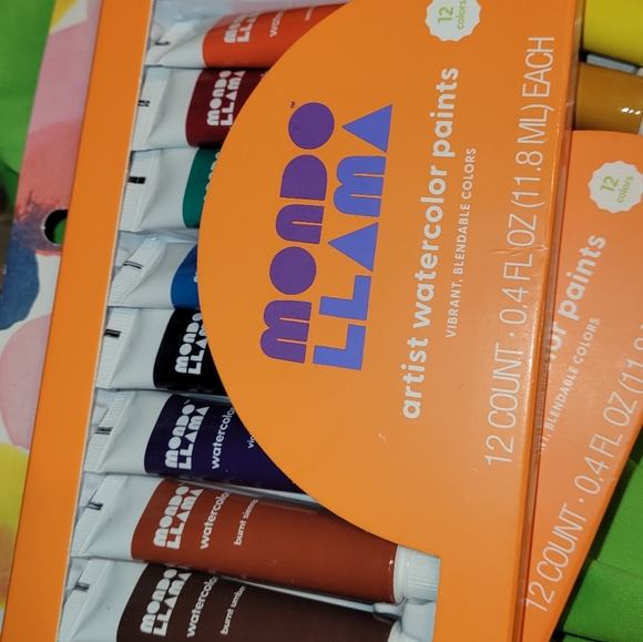 2 Boxes MONDO LLAMA Artist Watercolor Paints 12 Colors New - Picture 5 of 6